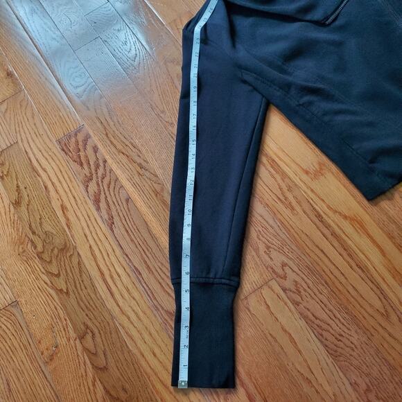 H by Halston Women's Black Draped Collar Zippered Short Knit Moto Jacket Size 6 - Picture 11 of 11